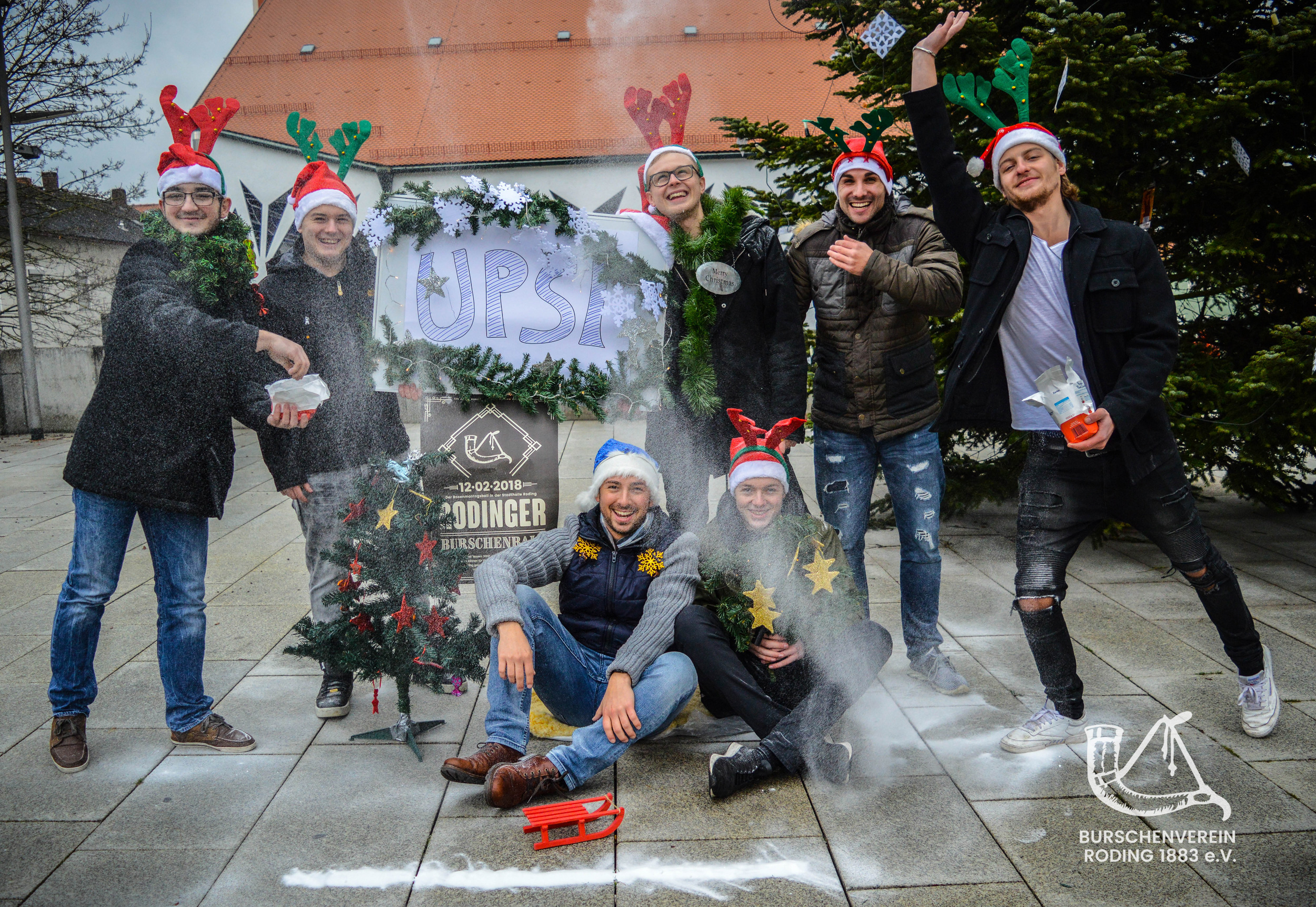 Weihnachtsfoto der Rodinger Burschen